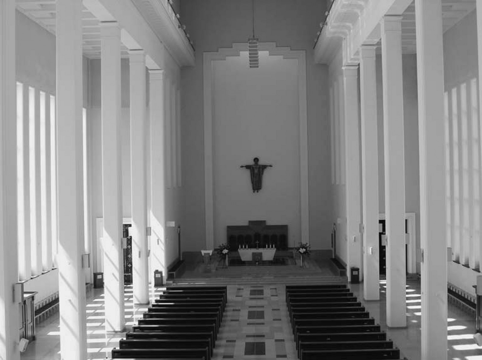 16 il. Didžiosios Kristaus Prisikėlimo bažnyčios vidus: interjero įrenginių išsidėstymas erdvėje, 2011, Aido Vasiliausko nuotrauka