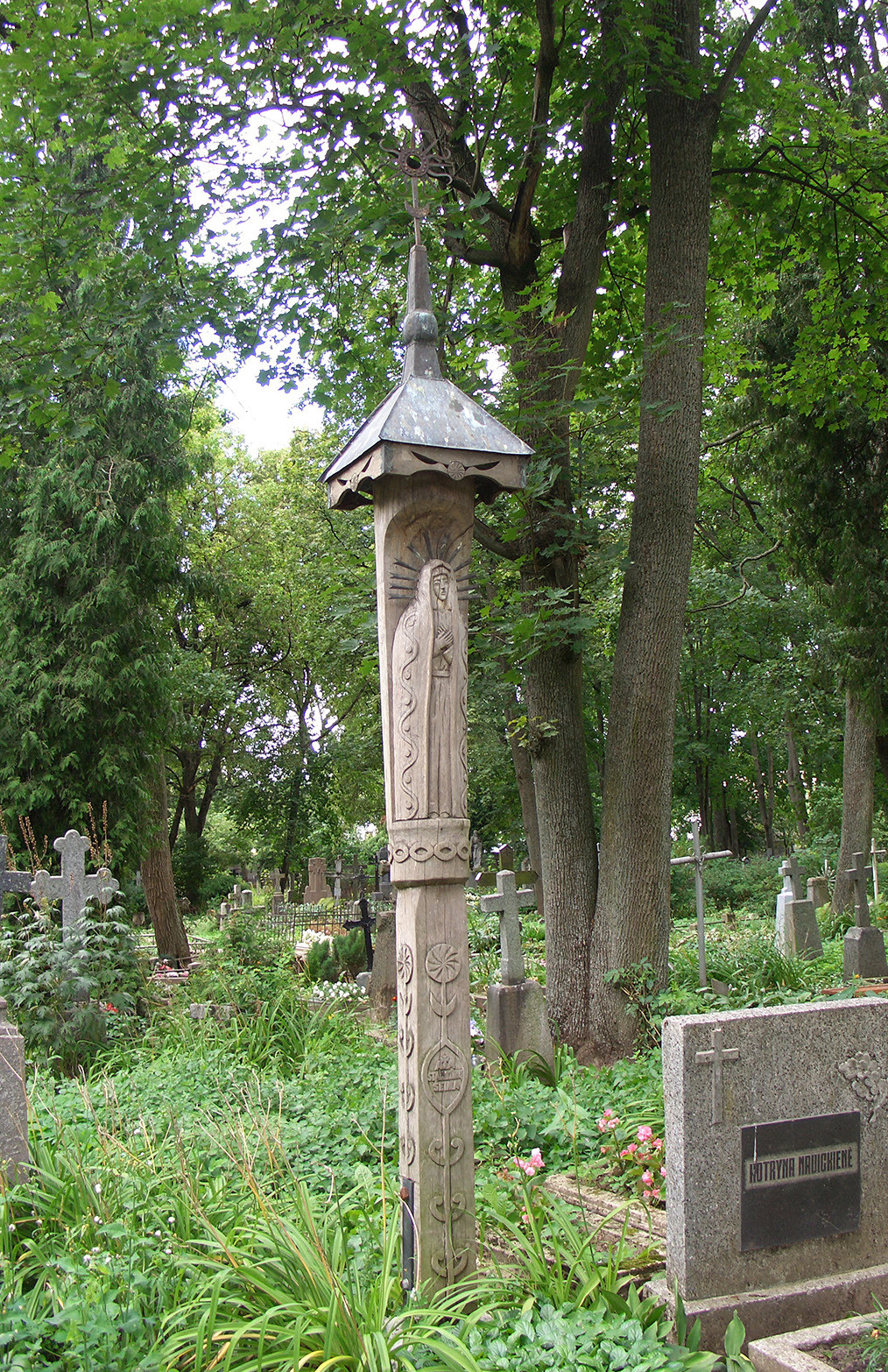 11 pav. Antkapinis paminklas, 1982. Aut. A. Petrulis (g. 1948). Panevėžys. S. Urbonienės nuotr., 2011
