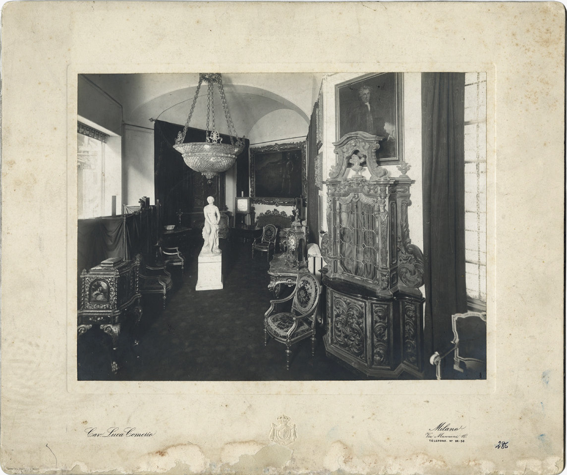 2 pav. V. Tiškevičiaus antikvariatas „Galleria Warowland“ Milane. L. F. Comerio nuotr. XX a. 1–2 deš. KMIF 7123