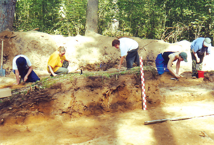 3 pav. Jakšiškio pilkapyno archeologiniai kasinėjimai