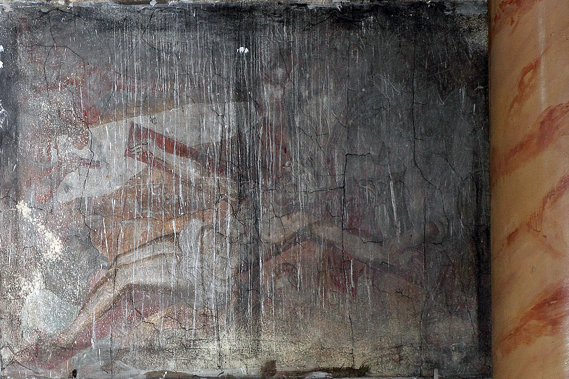 „Jėzus prikalamas prie kryžiaus“. XVII a. pab. freska. Šventojo Kryžiaus bažnyčia, Kaunas. Aurimo Švedo nuotrauka